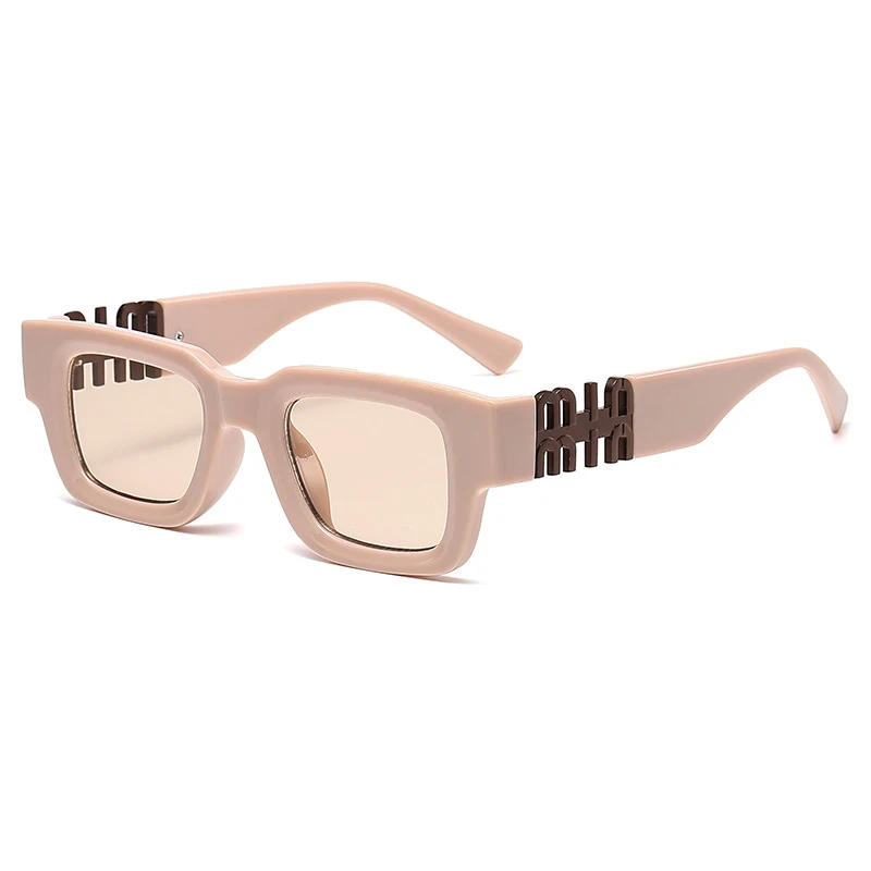 Рисунок 4 - Солнечные очки в прямоугольной