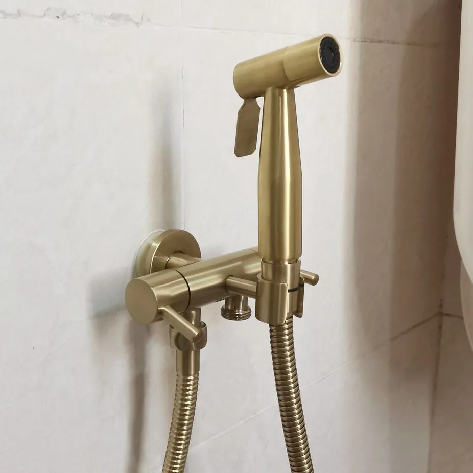 

Handheld Bidet Spray Shower Set Toilet Sprayer Douche kit Bidet Faucet,Brushed Nickel,Rose gold Brushed gol 304 Stainless Steel