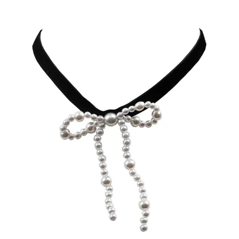 

Trendy Bowknot Necklace with Elegant Imitation Pearls Collarbone Chains Ornament
