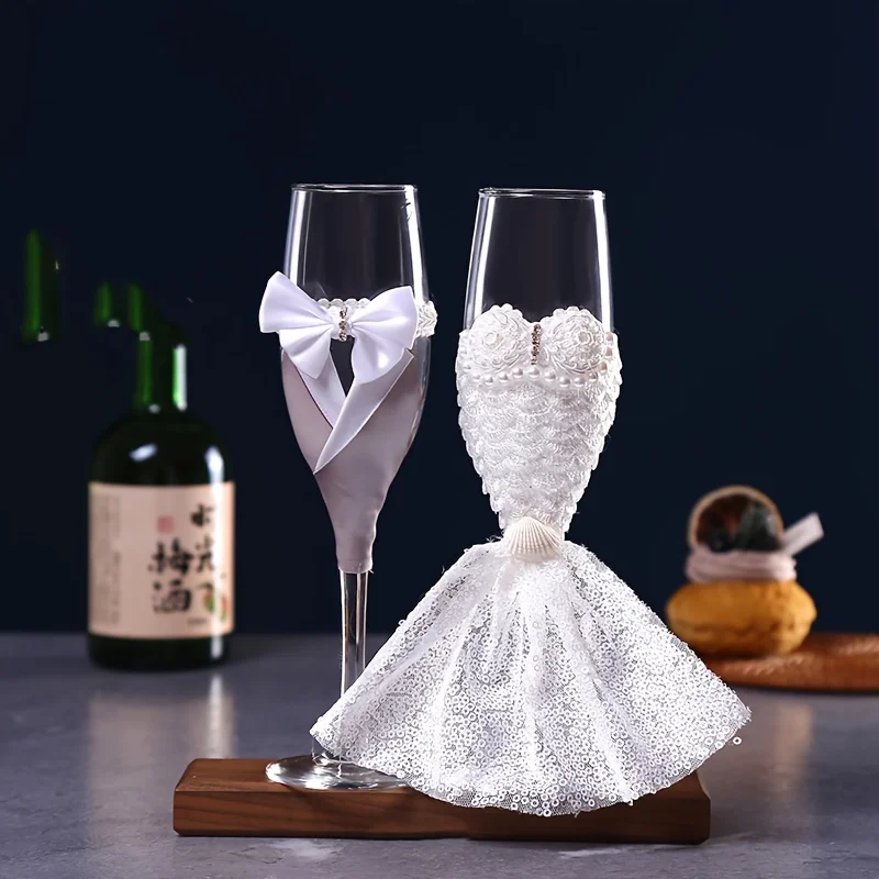 Verres à vin de mariage délicats, style robe de mariée, verres à Champagne, verres romantiques pour le banquet de la mariée et du marié
