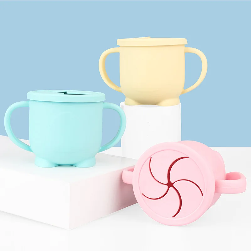 

Silicone Baby Snack Cup Solid Color Portable Binaural Drinking Mug Anti-spray Creative Children Food Storage Box Training Cup