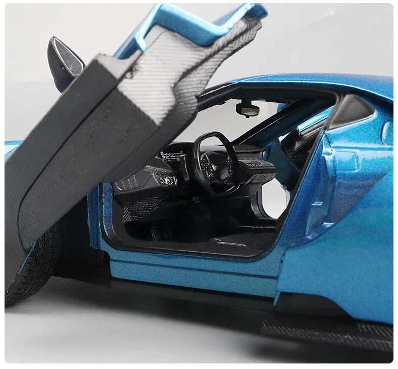 Ford GT 2017 Supercar 1:24 Ölçekli Model Araba