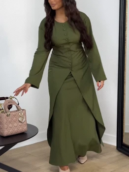 فستان سهرة ساتان بقطعتين بإطلالة فخمة راقية — صورة 3