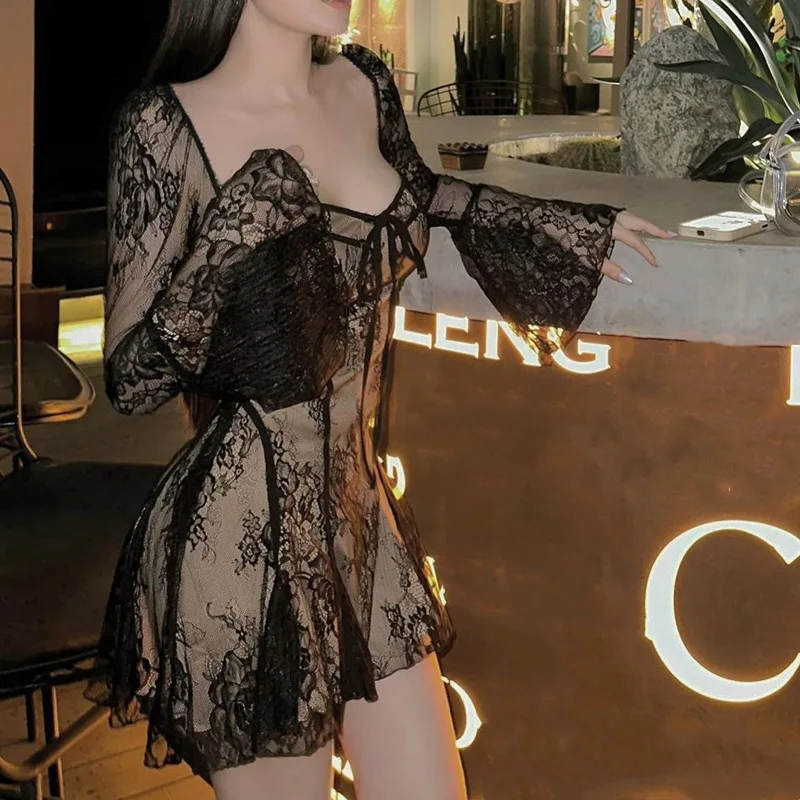 European and American women's new flared sleeve ballet style sexy and pure desire lace wrapped chest print long sleeved dress