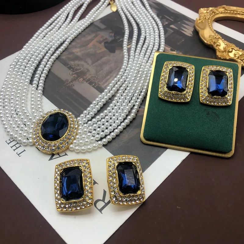 

Vintage elegant blue stone gold-plated multi-layer pearl necklace, earrings, ear clips