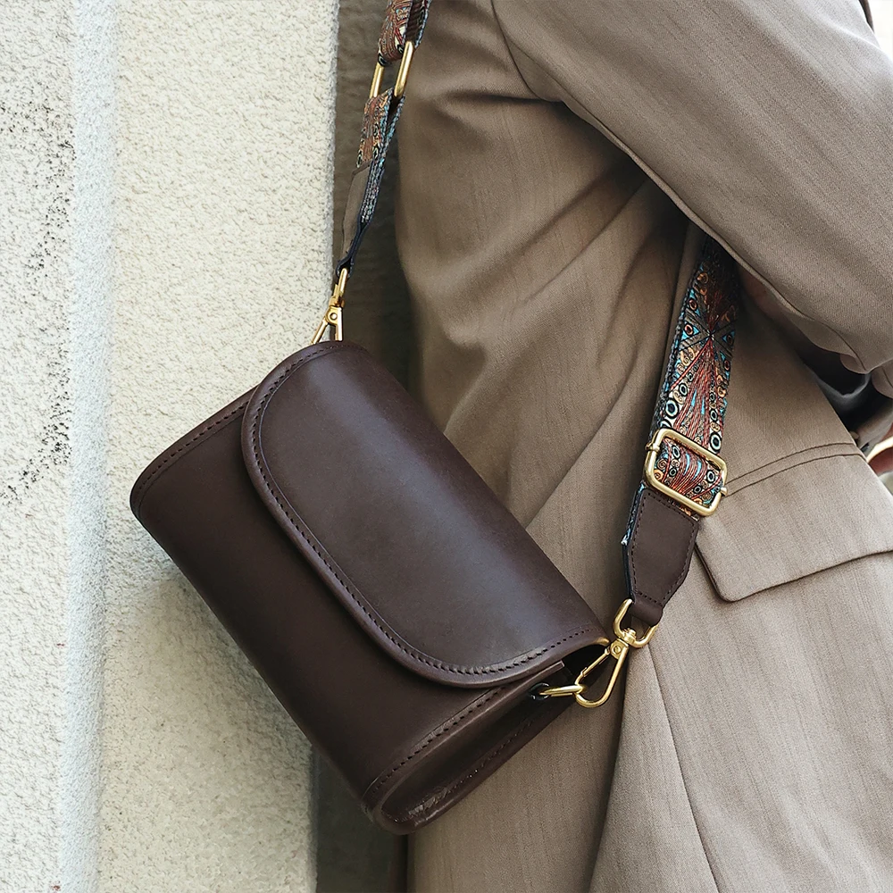 2023 Women Genuine Leather Crossbody Bag Cell Phone Bag Plant Tanned Leather One Shoulder Crossbody Bag Women's Bag