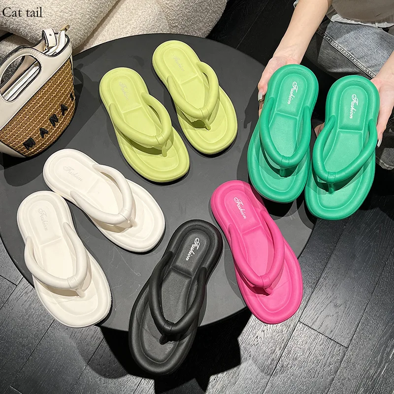 

Women's 2024 New EVA Summer Soft Sole Flat Sandals Slippers for Travel and Vacation Fashion Paired with Beach Shoes