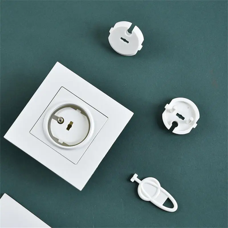1~4PCS Socket Protector Separate Key Chain Design Baby Cant Start Children Protective Cover Babys Safety Hide The Switch