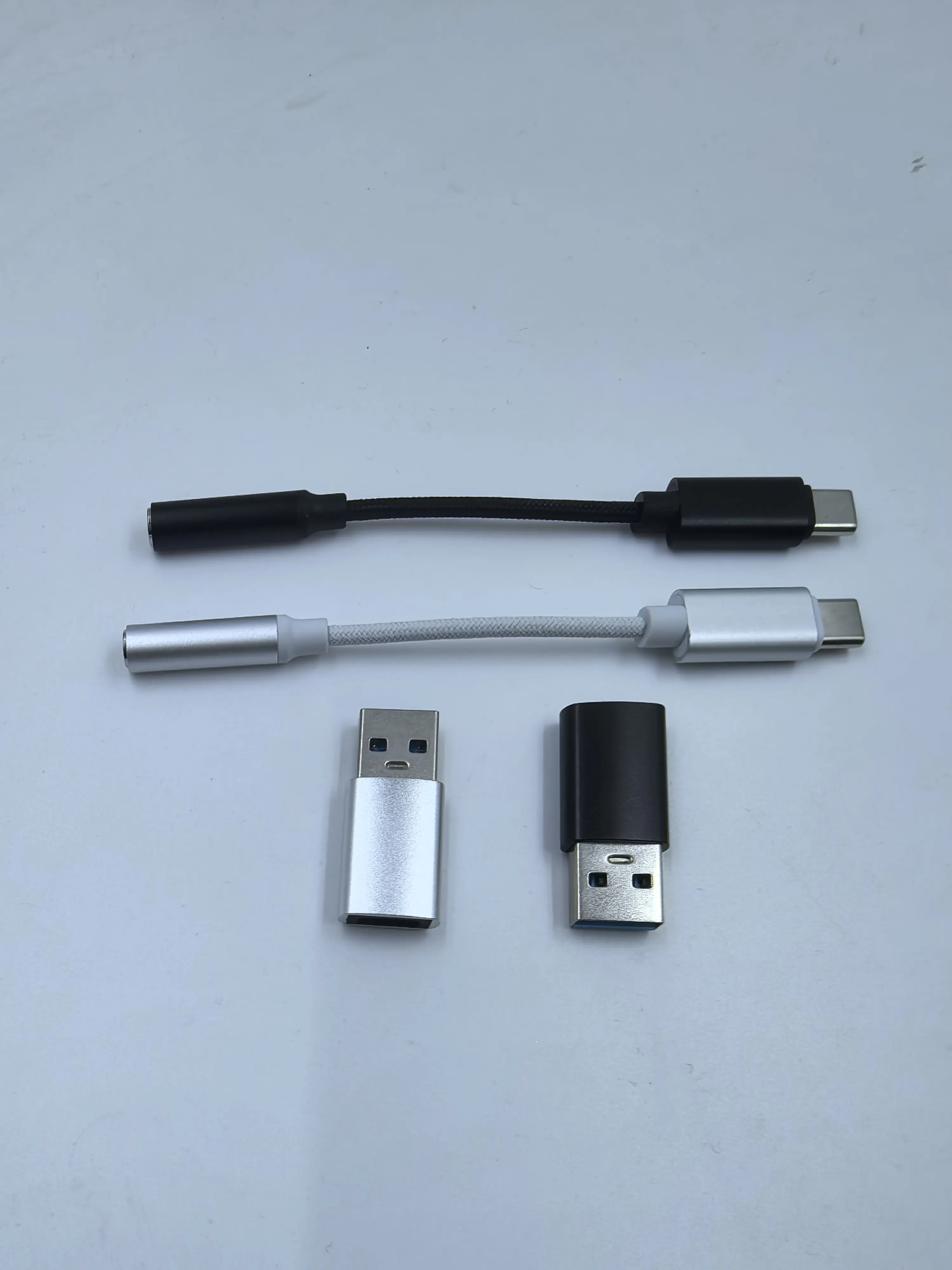 USB-C to 3.5mm Headphone Audio Adapter Converter