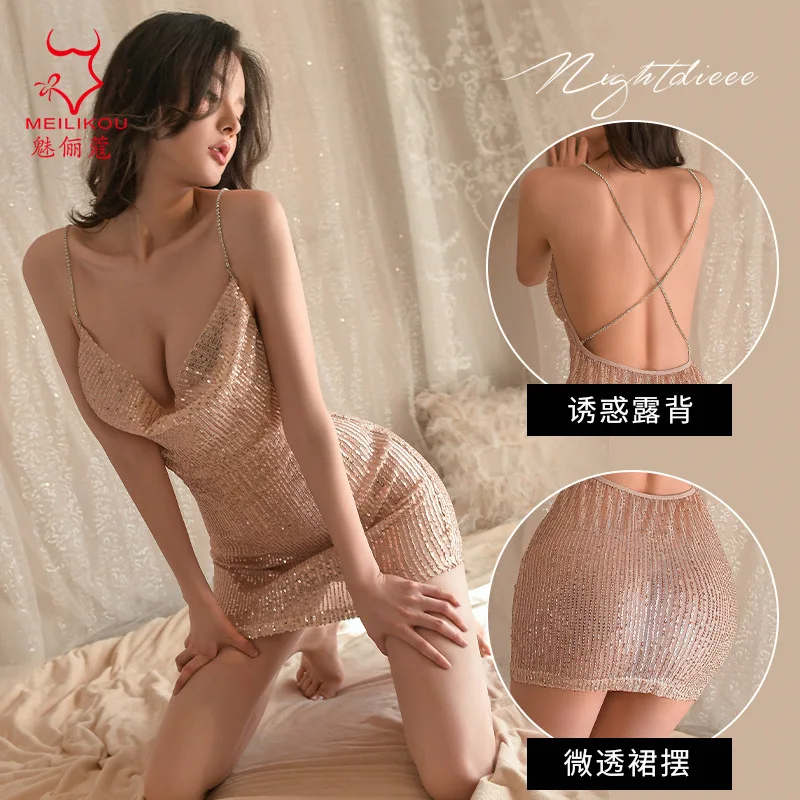 

Fun lingerie, sexy pajamas, women's camisole dress, pure lustful style, metal chain, backless, enchanting and charming set