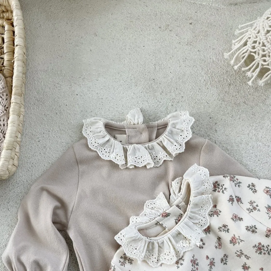Summer Baby Girl Lace Long Sleeves Bottoming Shirt Infant Girl Cotton Flower Print Tops Toddler Boy Pure Color T-shirts