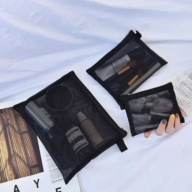 Sacola Organizadora de Maquiagem Transparente: Armazene Seus Produtos de Beleza com Estilo e Praticidade 2 Bolsa para Maquiagem de Malha Transparente Preta