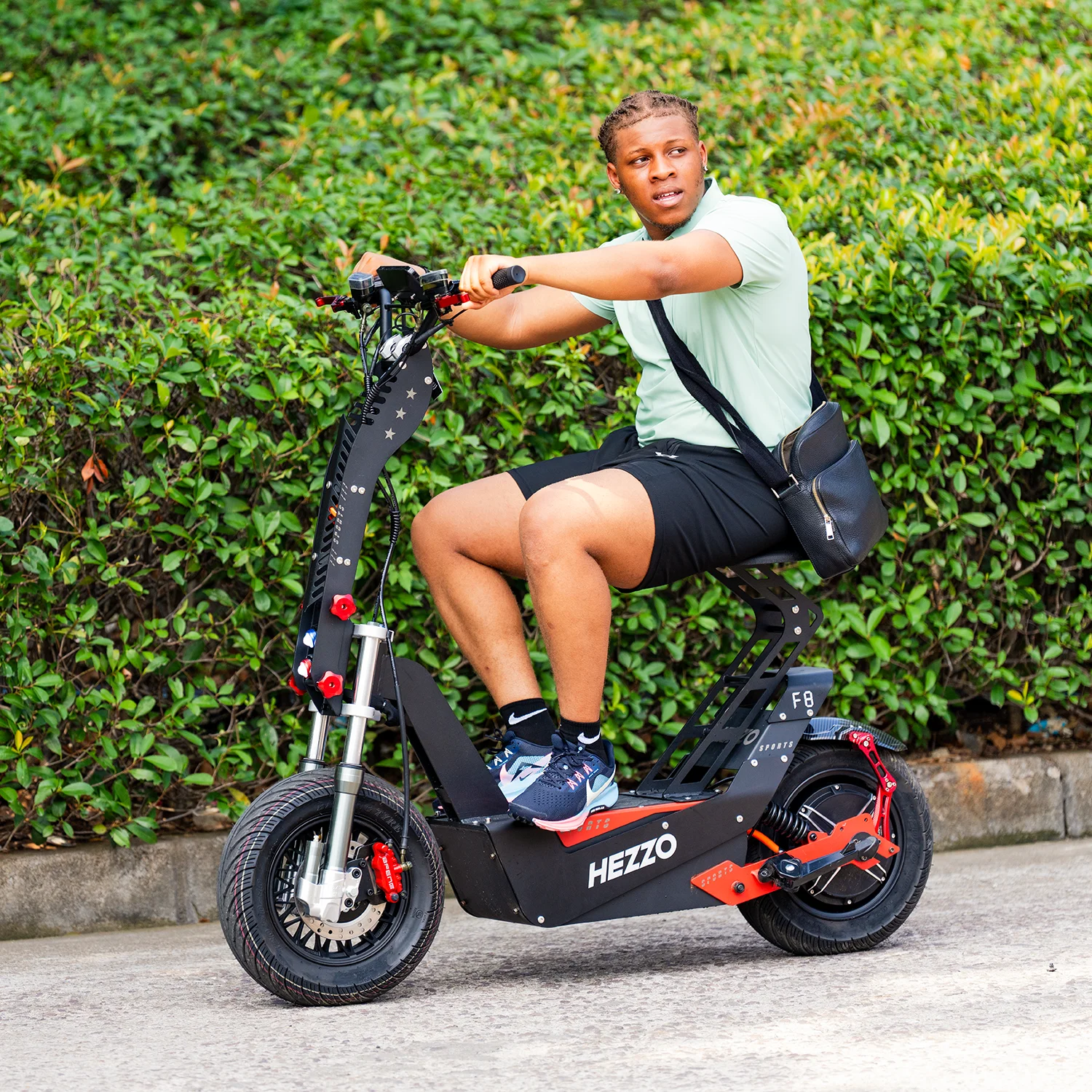 HEZZO F8 Electric Scooter 16 Inch Foldable 72v 8000W 62.5MPH 50Ah Long Range Off Road Escooter Motorbike With Seat US Warehouse