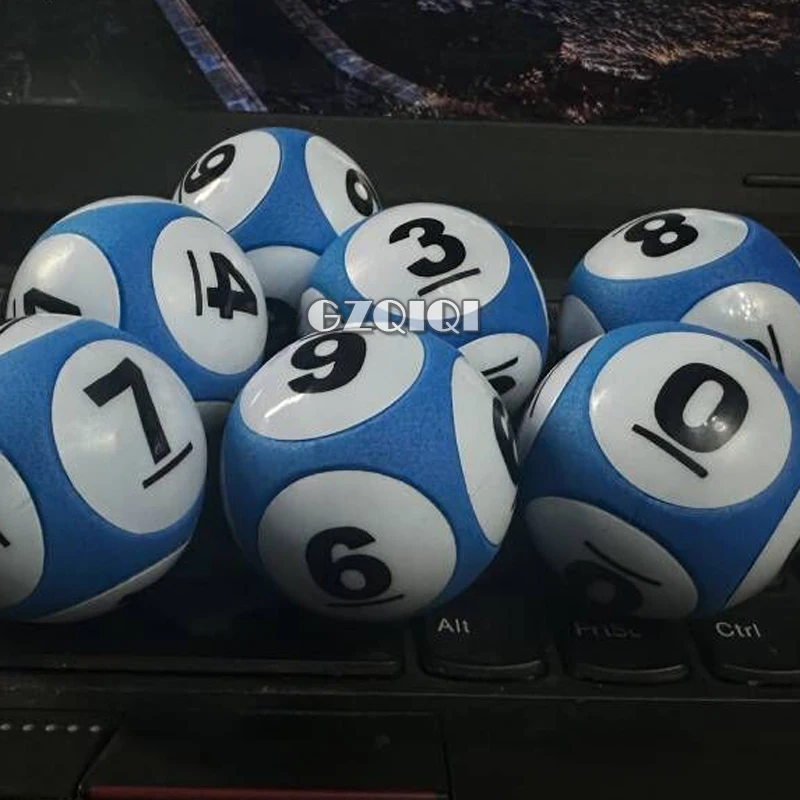 Lotto bingo balls with six sides numbered printing
