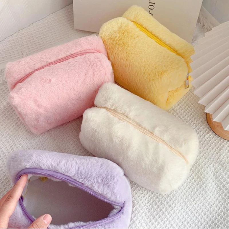 1 Pc Solid Color Fur Makeup Bag for Women Soft Travel Cosmetic Bag Organizer Case Young Lady Make Up Case Necessaries 2