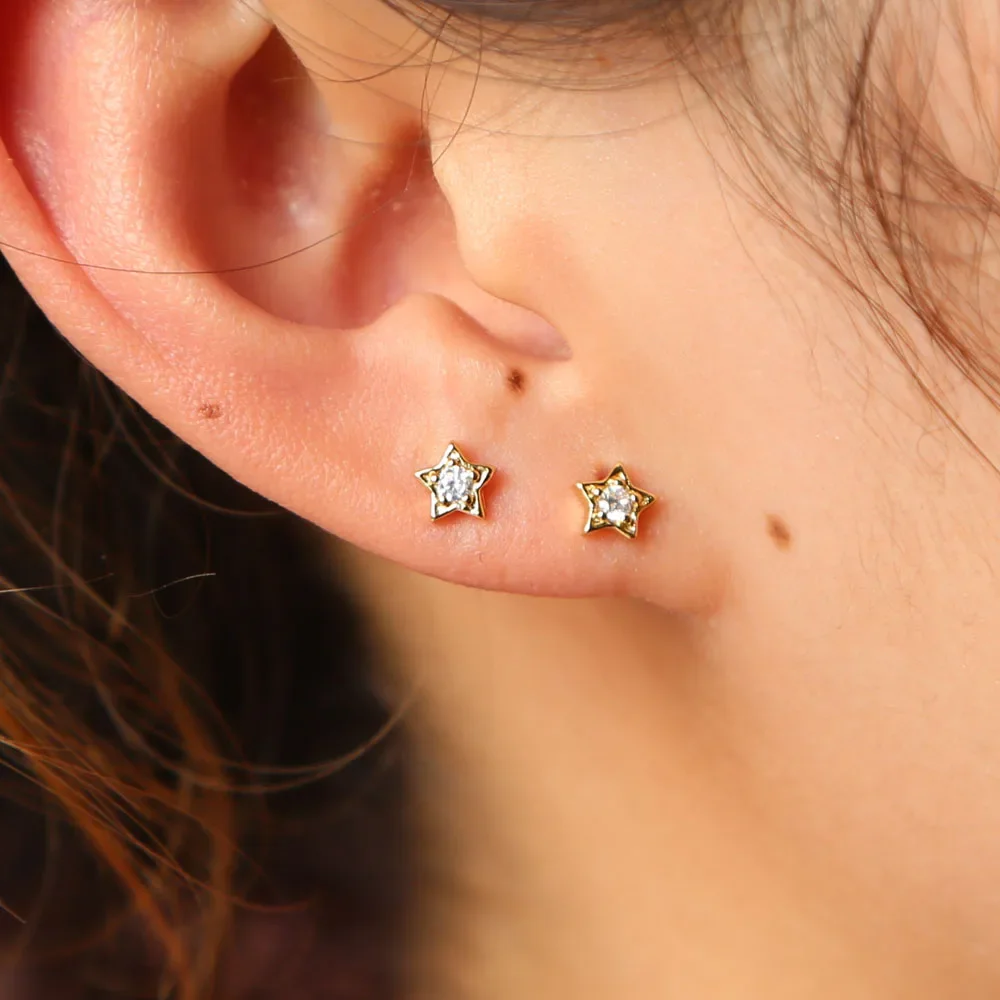 Mini Carino Stella Della Vite Prigioniera Bella Piccola Stella Di Fascino Dell'Oro Di Colore Aaa Bianco Cz Sparking Bling Minimo Secondo Piercing Orec