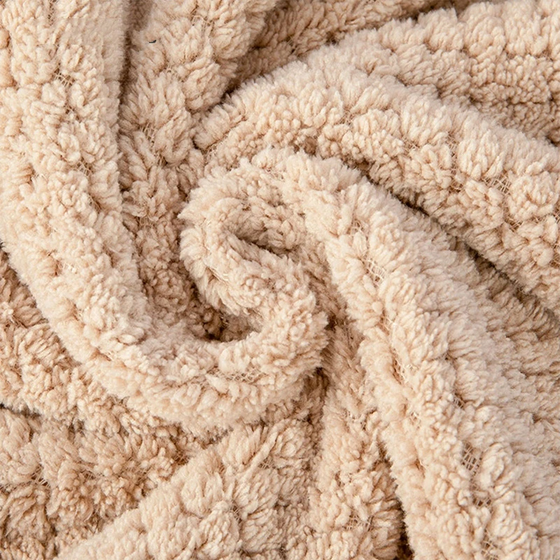 Coral Velvet Can Wear Bath Towel Female Pineapple Check Bathrobe Medium Long Loungewear Absorbent Beauty Salon Nightdress