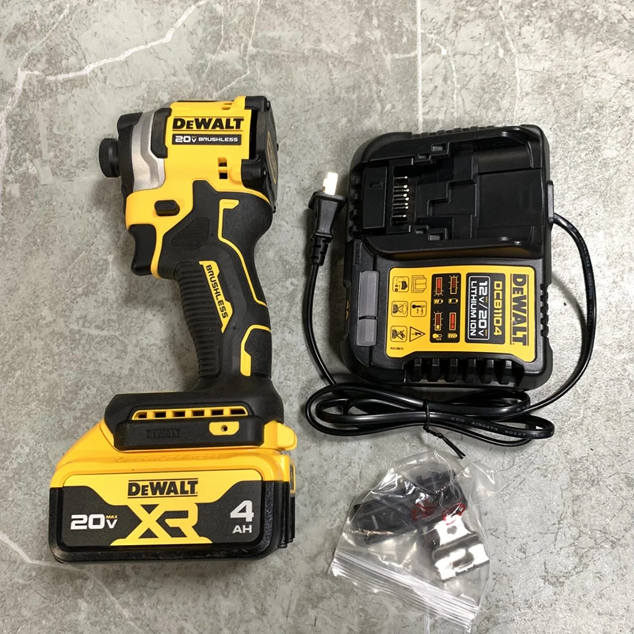 New Dewalt DCF50 1/4