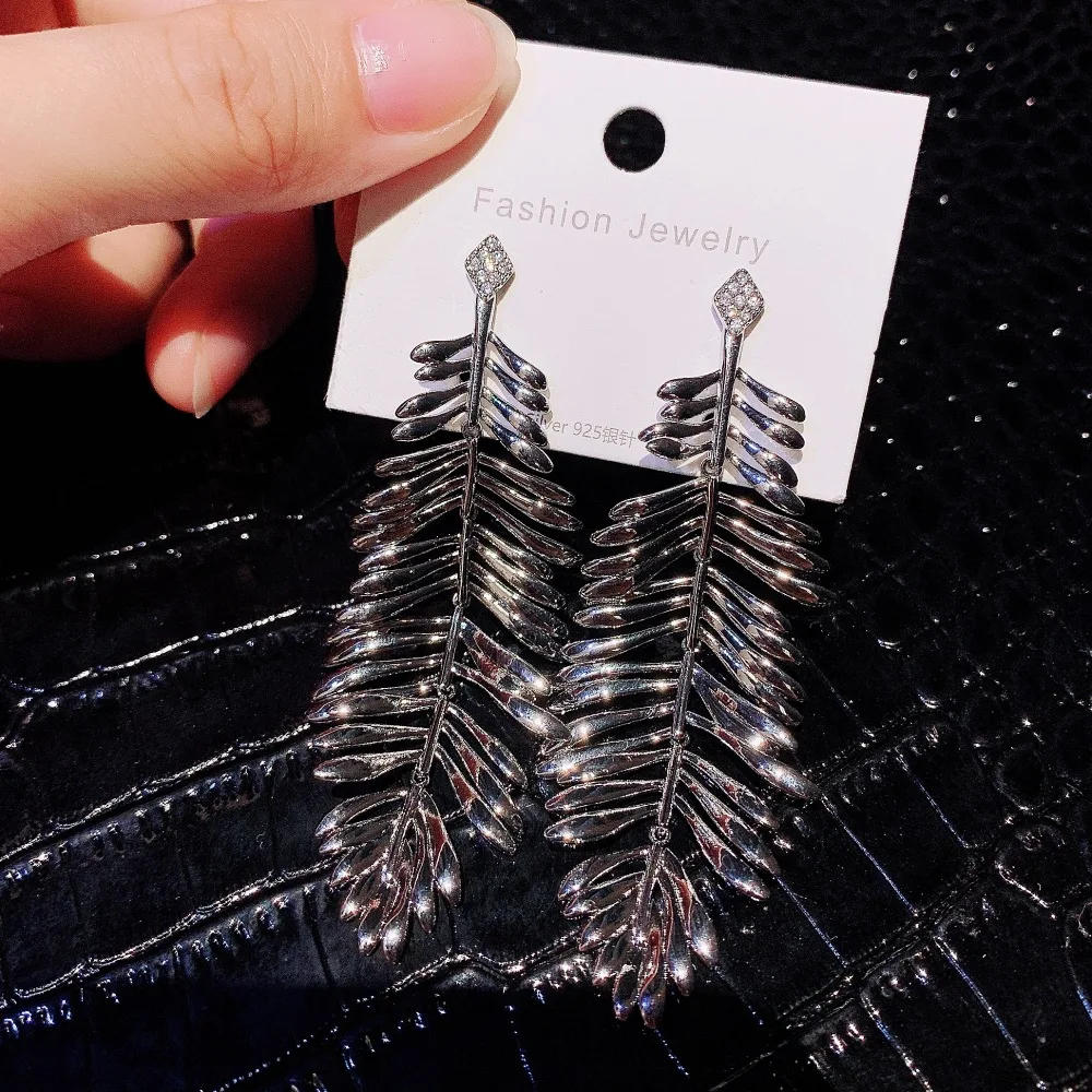 European and American 925 Silver Needle Premium Metal Leaf Earrings Exaggerate Personality Zircon Style Earrings for Women