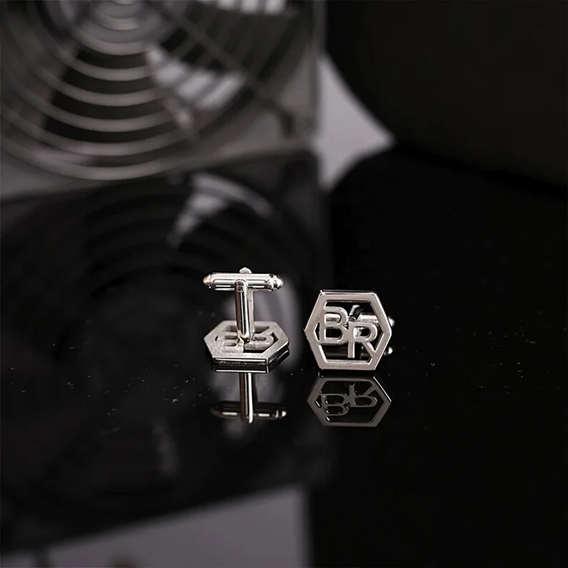 Customized Name Cufflinks for Men's Jewelry Paired with Luxury Jewelry Accessories Personalized Letter Stainless Steel Cufflinks