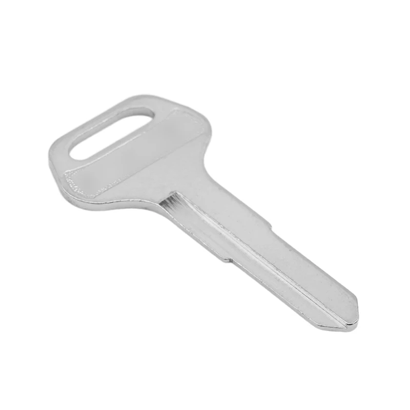 Suzuki motorcycle key, suitable for: 06 Suzuki motorcycle key blank, trunk full copper key blank.