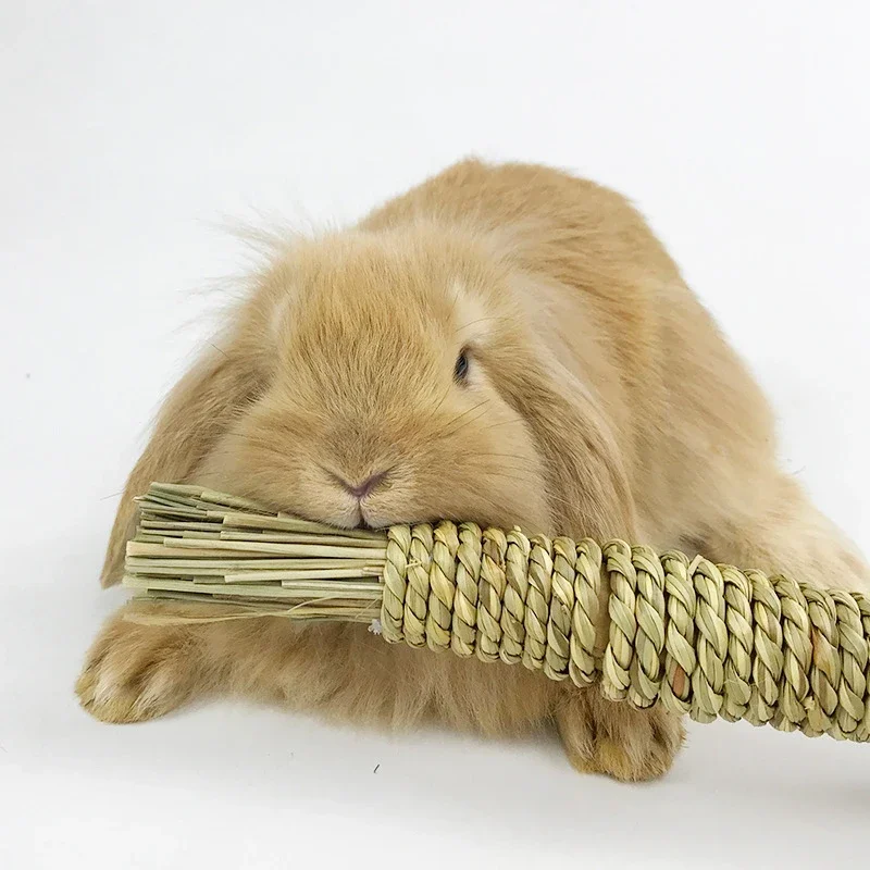 1/2Pcs Natural Straw Rope Carrot Hamster Molar Chew toy Small Pets Toys For Hamster Rabbit Grinding Groducts Gnaw Toy Supplies