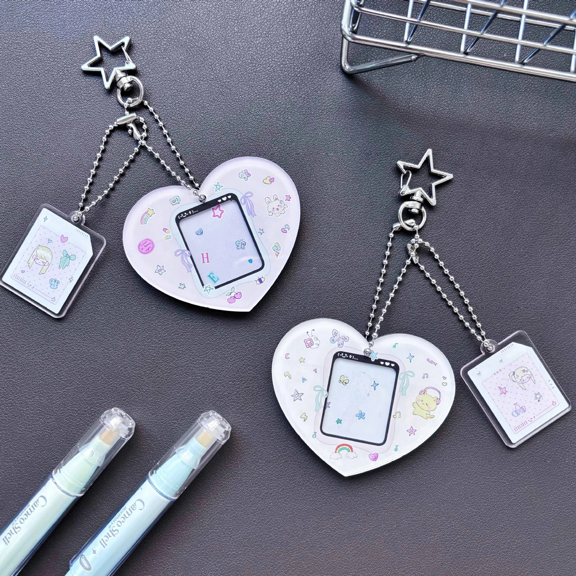 MINKYS Kawaii Acrylic Heart Shape 1 inch Photocard Holder Card