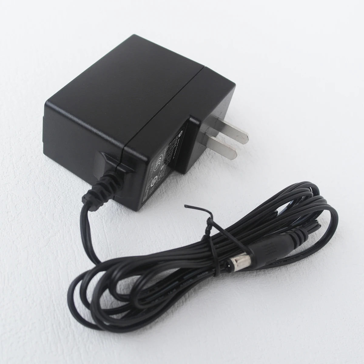 WPLN4226A Battery Charger For Motorola XIR P8268 P8668 P8620 GP328D P6600 DP3600 DEP550 Wlakie Talkie PMNN4412 PMNN4415 PMNN4489