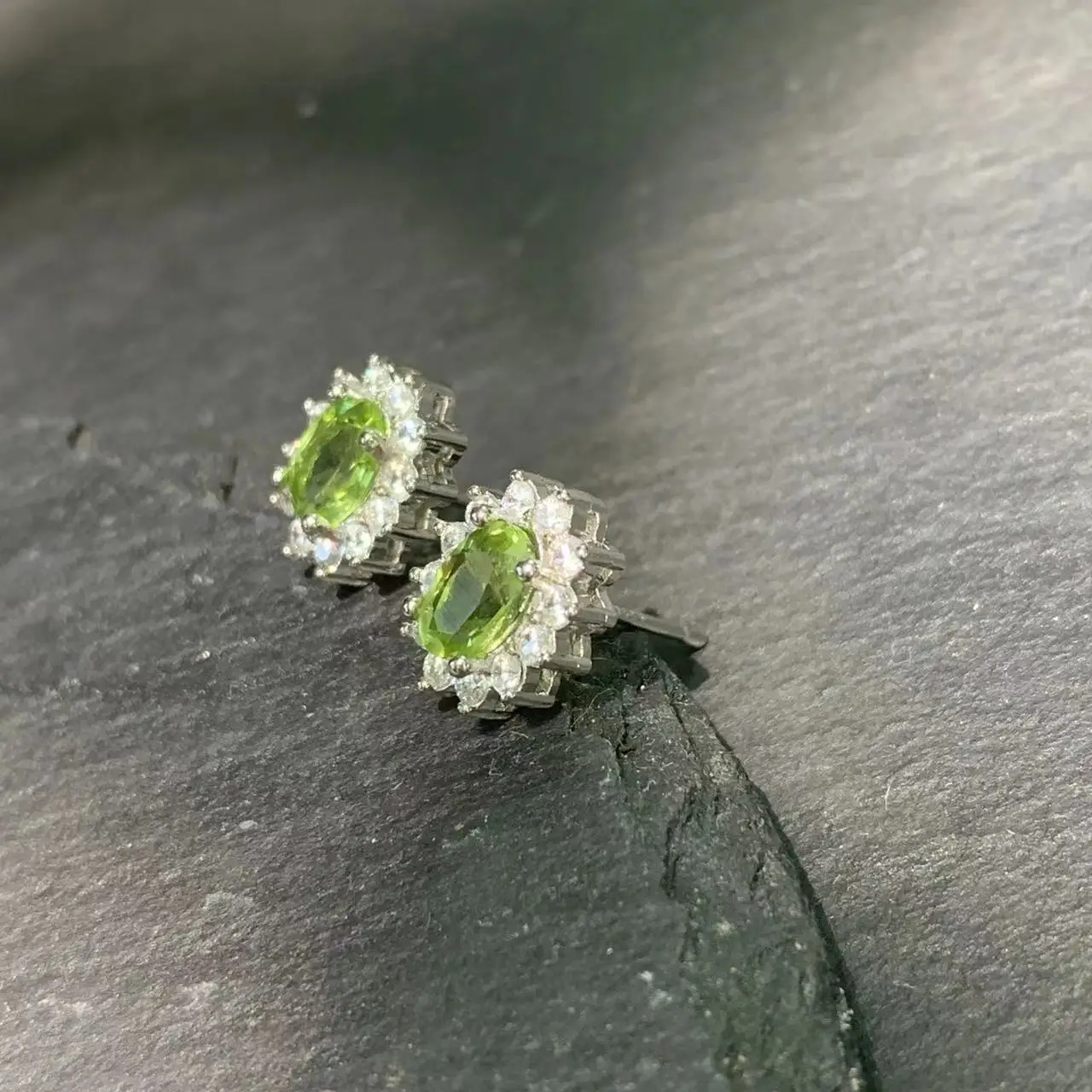 MM Natural Peridot 925 Sterling Silver Stud Earrings For Women Jewelry Gift Simple Peridot Jewelry Green