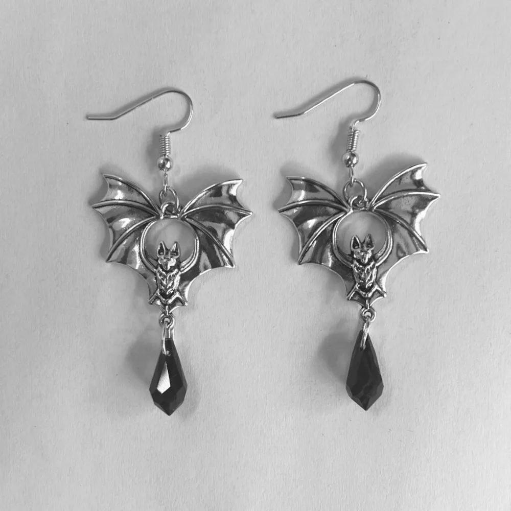 Gothic Vampire Bat Earrings for Women Man Red Crystal Water Drop Pendant Earring Halloween Pagan Witch Ear Jewelry Gift