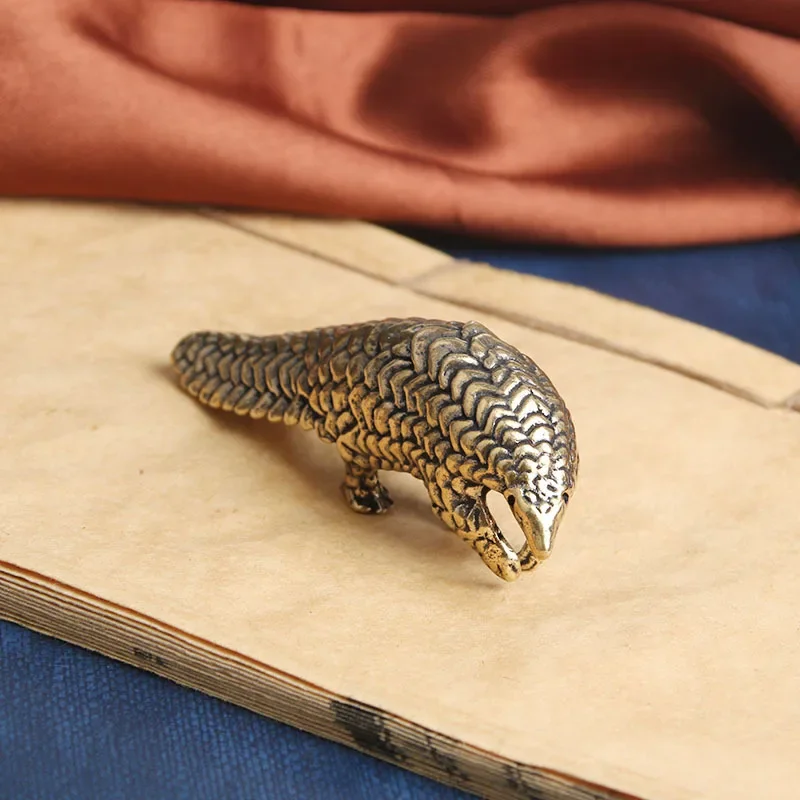 

Новые Латунные фигурки панголин, миниатюры, винтажные тяжелые животные, домашний орнамент, статуэтка, подарки, аксессуары, украшение, рабочее место