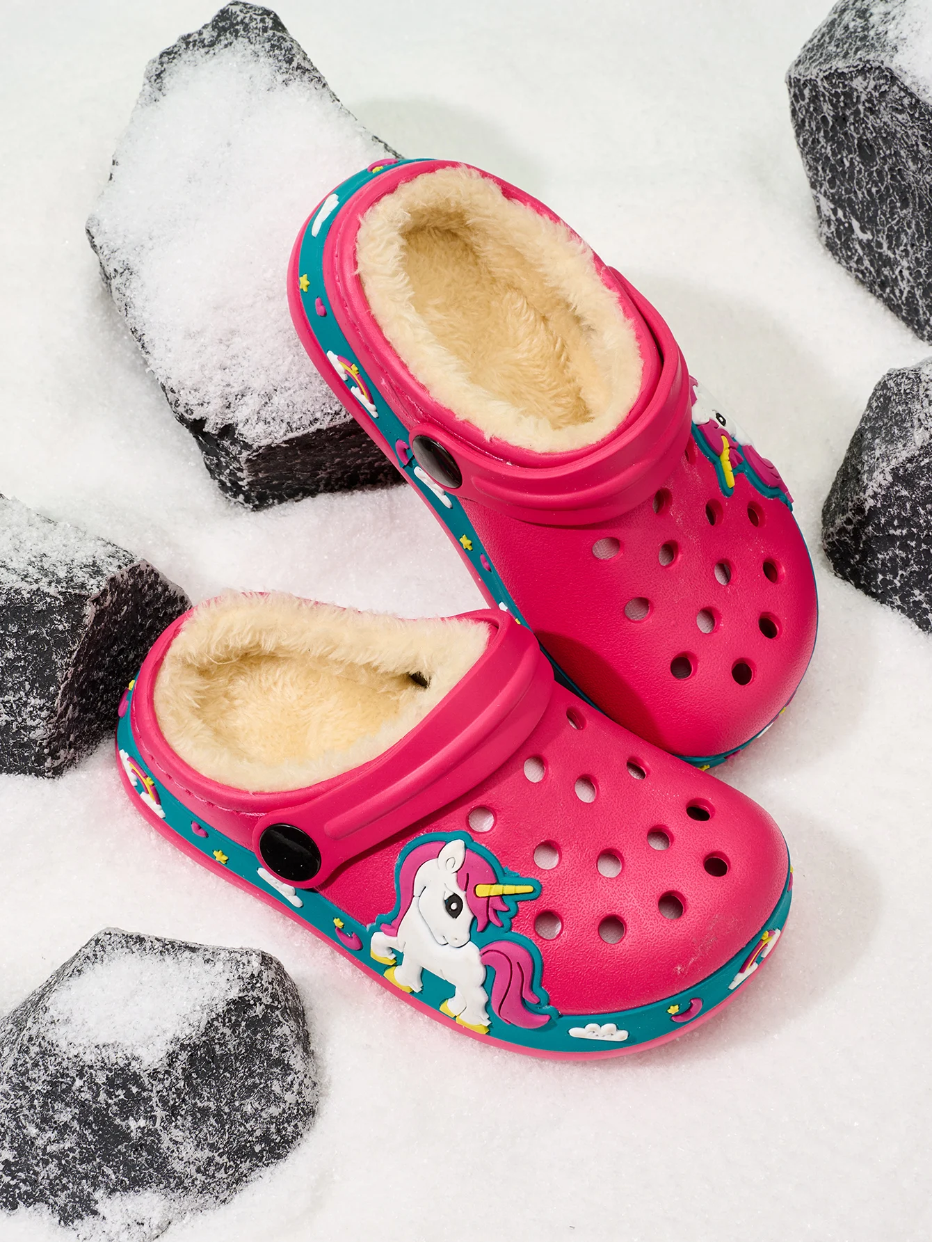 Garden Clogs Shoes New autumn and winter styles of comfortable casual and plush warm hole shoes for boys girls suede clogs eva house slippers