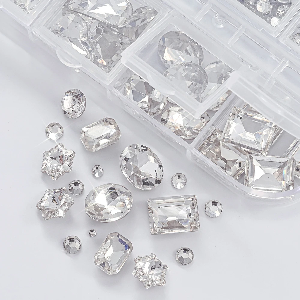 12 Gitter 3D Klare Glas-Mehrfachform-Nagelrhinesteine + SS6-SS16 Runde Diamantkristalle Luxuriöse Herz- und Quadrat-Nagelkunst-Edelsteine zur Dekoration – Detail 4