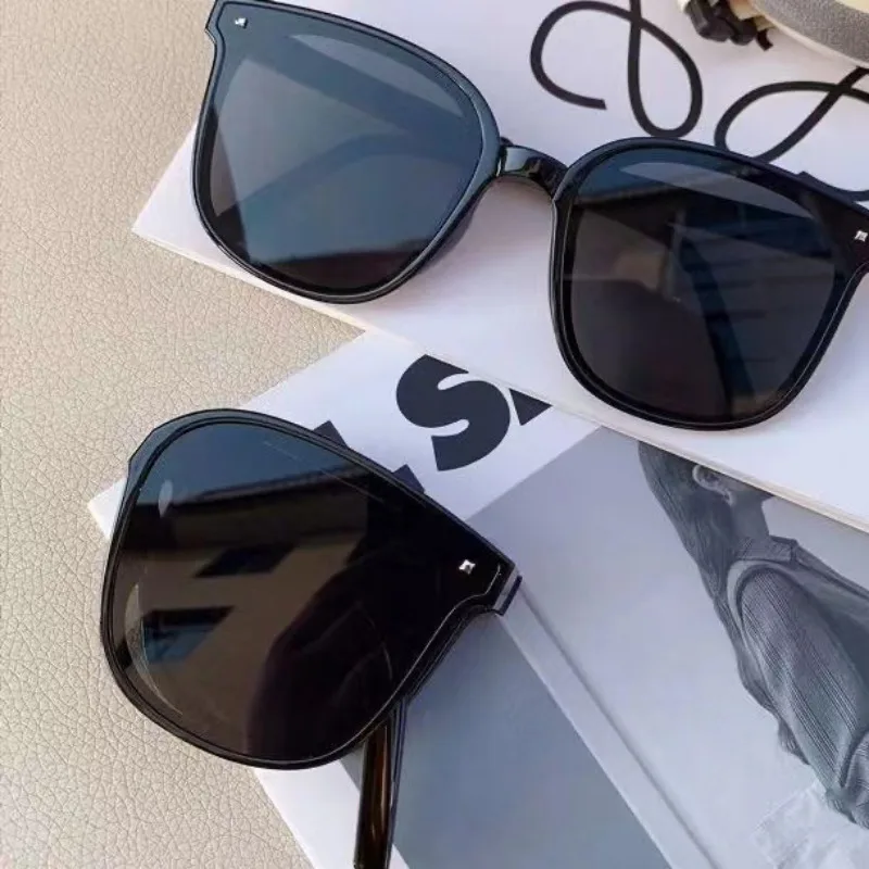 New Folding Small Frame Square Sunglasses Women\'s Brand Designer Fashion Sun Glasses Men\'s Driving Eyewear UV400 Oculos De Sol