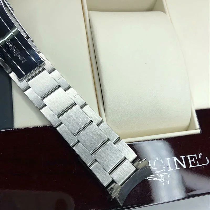 

Suitable for Longines original Adapted to Comcast watch belt 316L steel belt diving series L3.781.4 men L3.782.4 21mm