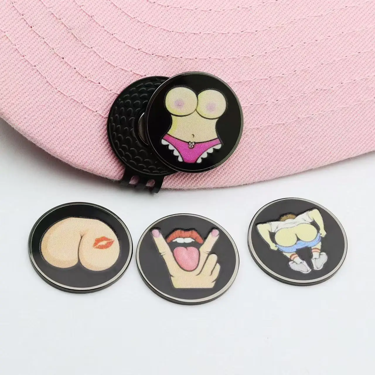 섹시하고 재미있는 골프 캡 클립 마커, 골프 맞춤형 액세서리, 새로운 골프 제품 마크 금속 캡 클램프, 볼 위치 마커