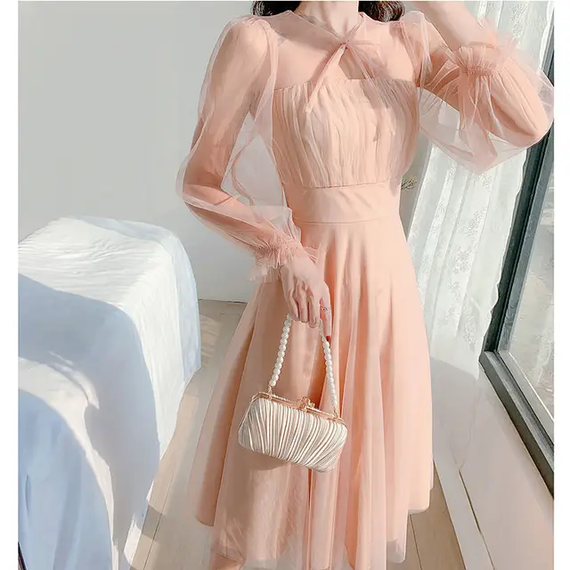 Elegant French-Korean Summer Dress
