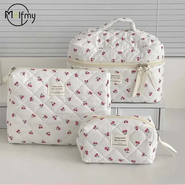 Sac de maquillage cerise, sacs à cosmétiques pour femmes, mode Portable mignon, pochette de rangement de voyage, sac à main en coton matelassé à fermeture éclair 1