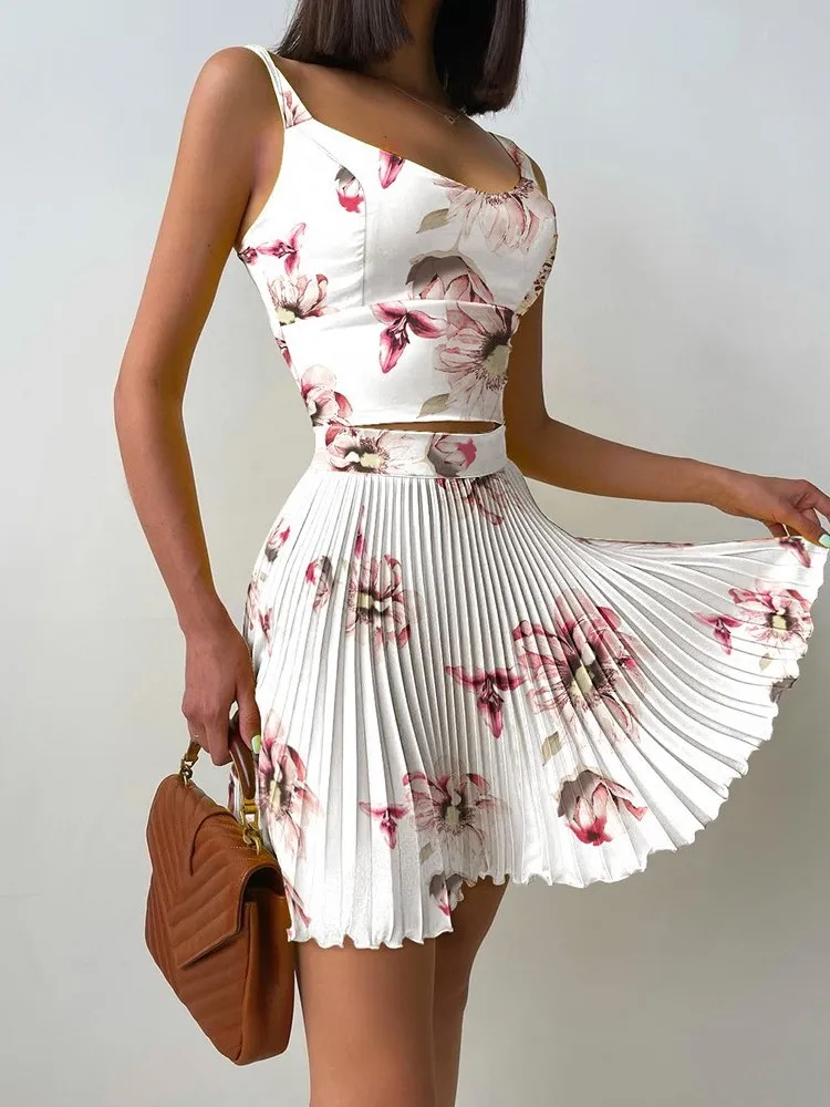 Two Piece Set For Women Mini Print Short Pleated Skirt Sets 2 Piece Sets Floral Camisole Skirt White Outfit For Sexy Club Party 2023 summer short sets sexy backless camisole shorts pants two piece sets women conjuntos cortos 2 piece sets women outfit