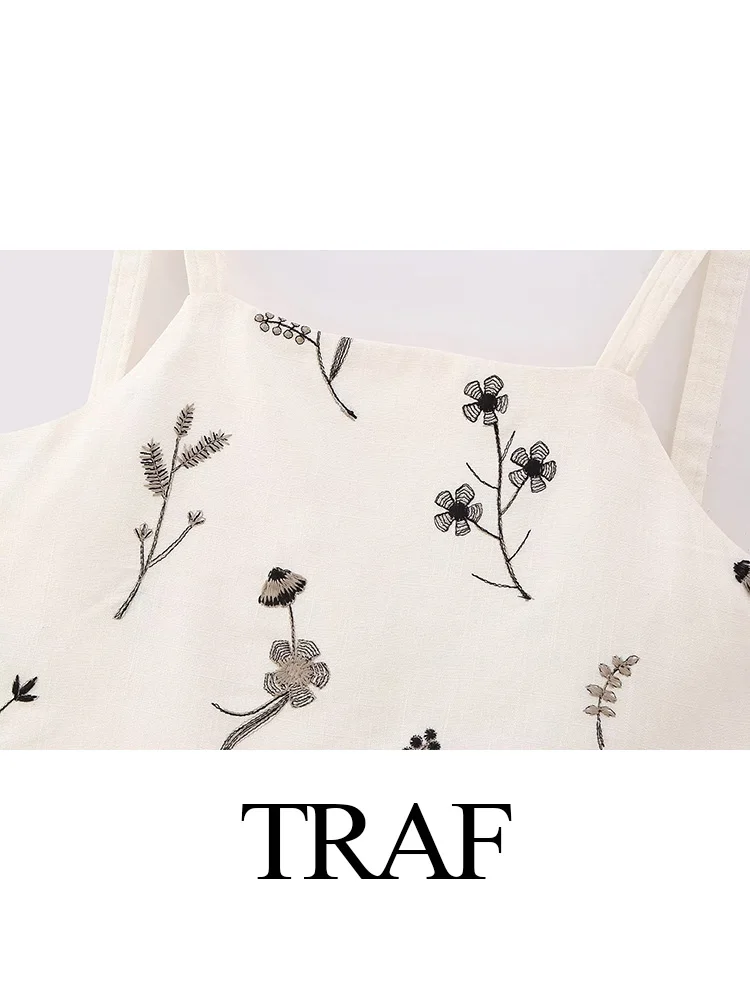 TRAF ������ ����Ʈ �μҸ� �鸮�� ũ�� ���� �� ��ν�Ʈ�� A ���� ��ĿƮ, �м� ���� ��ĿƮ ��Ʈ, ������ ���ǽ�