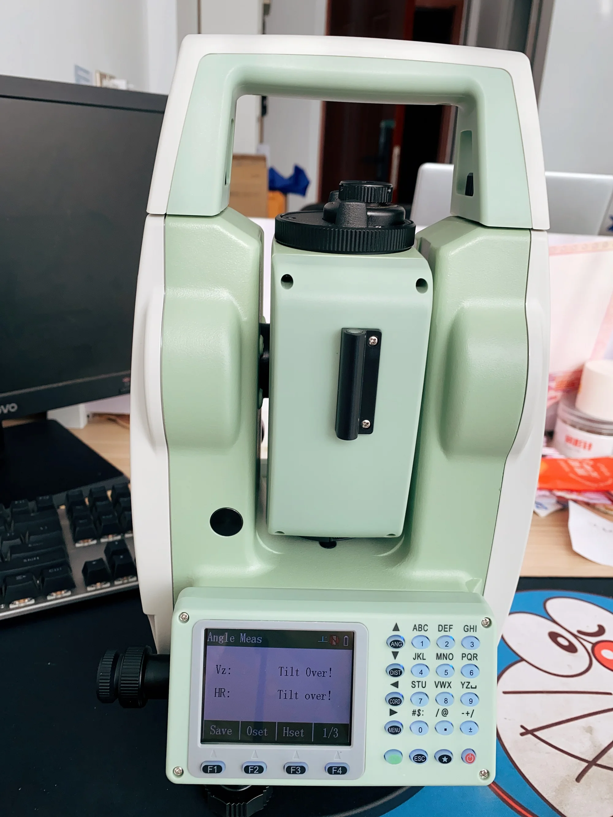 Hi-target HTS-520L8 Optical Equipment 800m reflectorless Total Station with Colo