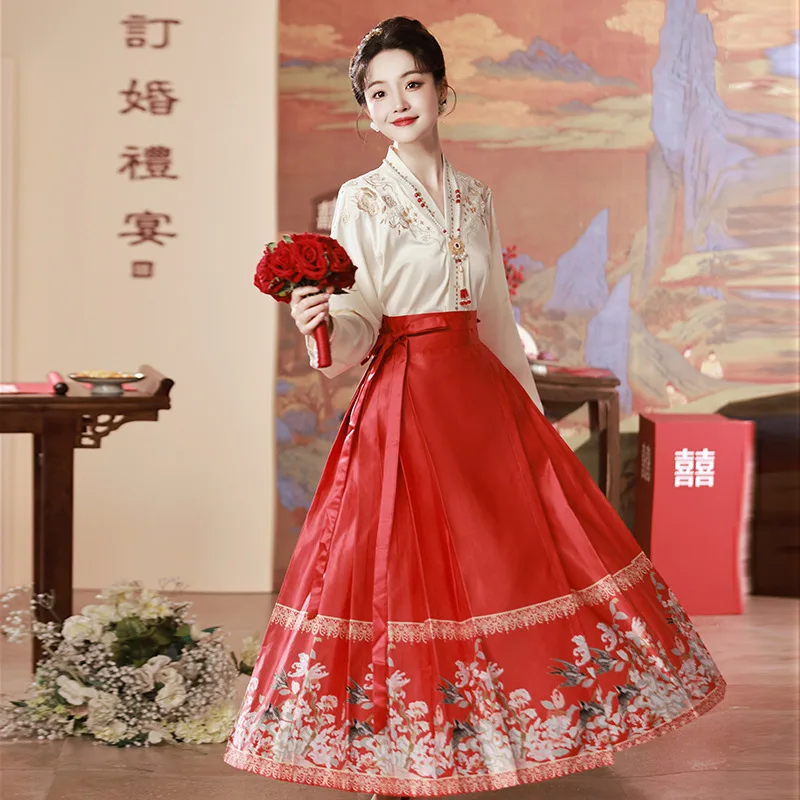 

Новый Улучшенный костюм Hanfu Ming в китайском стиле с красной юбкой с изображением лошади, женский весенний костюм 2024