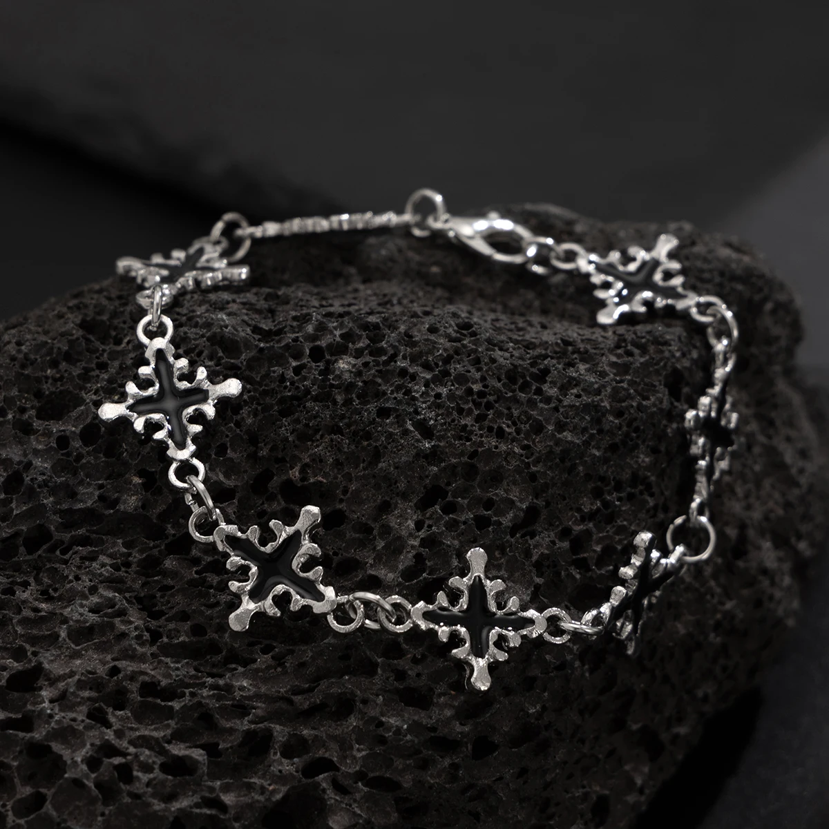 Ingemark Creative Jesus Cross Chain Bracelet for Man on Hand Hip Hop Charm Silver Color Bangles Christian Couple Jewelry Gift
