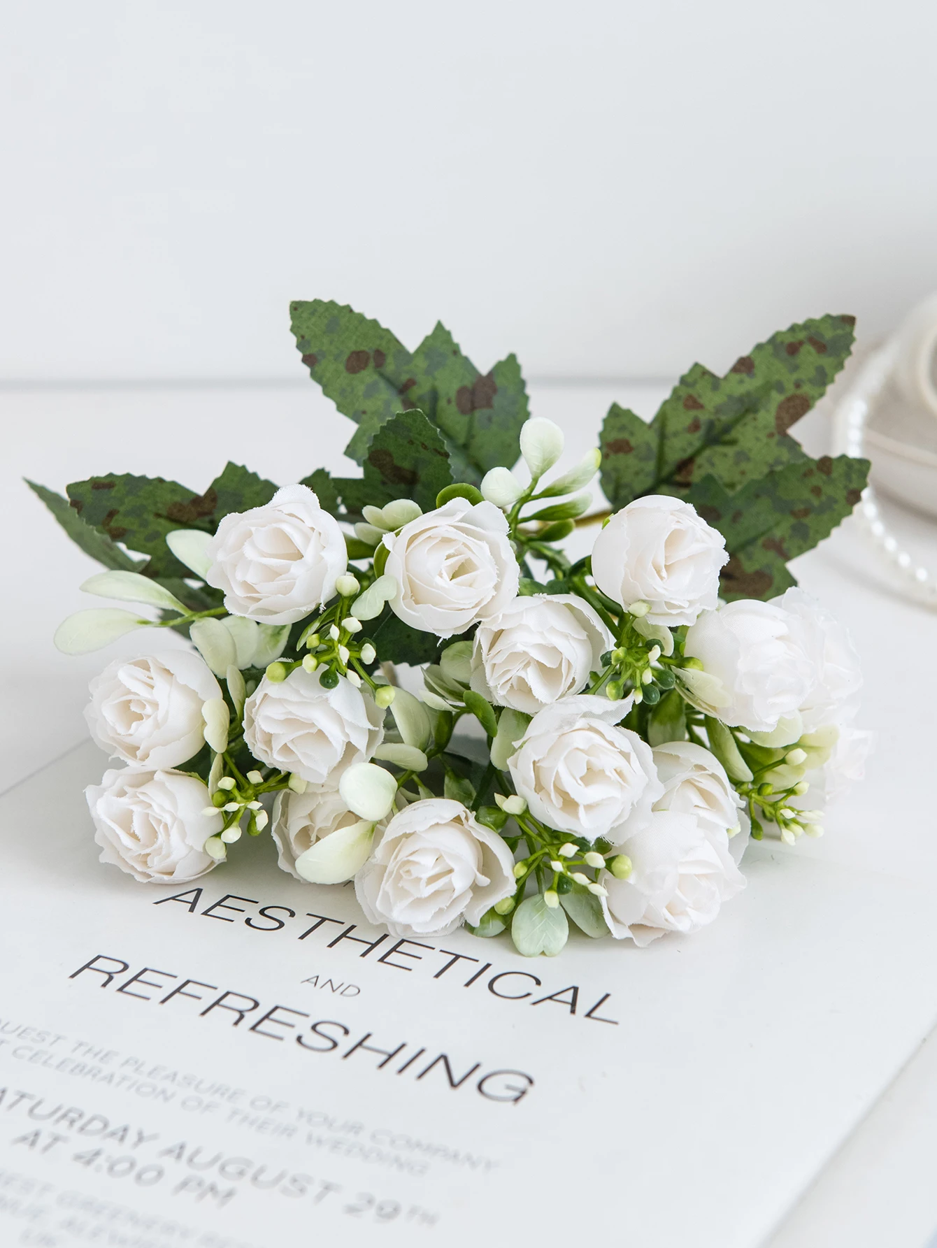 Künstliche Blume, rote Seidenrosen, Brautstrauß, Zuhause, Vase, Tischdekoration, Girlande, Outdoor, Garten, Hof, Hochzeit, DIY-Geschenkbox, Bogen – Detail 1