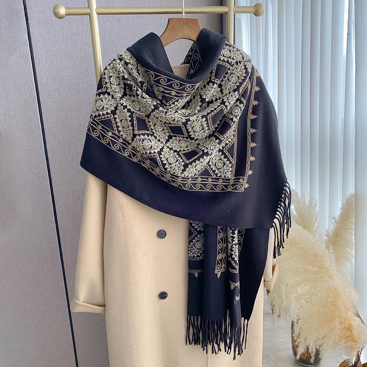 2025 Autumn Winter Warm Scarf Women Luxury Embroider Flower Bufanda Big Size Scarves Imitation Cashmere Poncho Female Pashmina