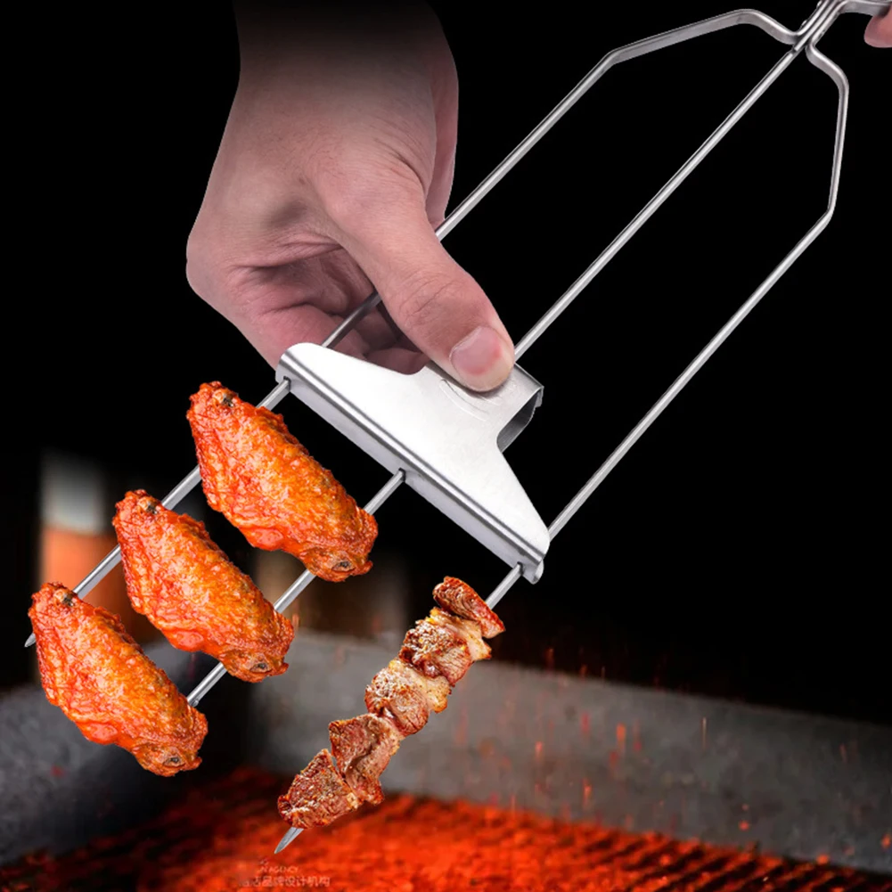 

3Way Grill Forks Stainless Steel Grilling Skewers Barbeque Metal 3-Prong Skewer Household BBQ Swivel Skewer Push Bar With Brush