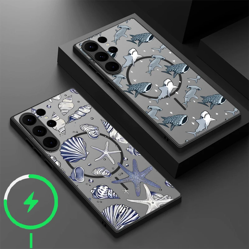 Magnetic Shark Conch Shell Case with Whale Lotus Design