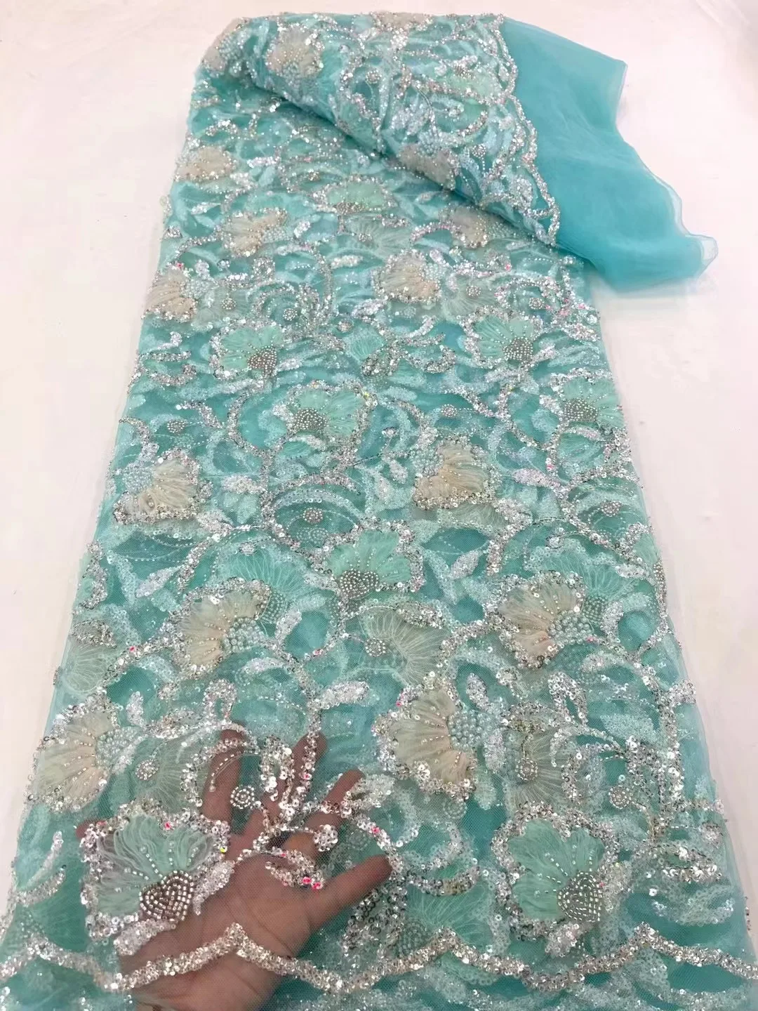 

Newest Beads Sequins Embroidery Fabric Heavy Hand Beaded Fabric French Tulle Net Mesh Lace Evening Party Lace Fabrics for Sewing