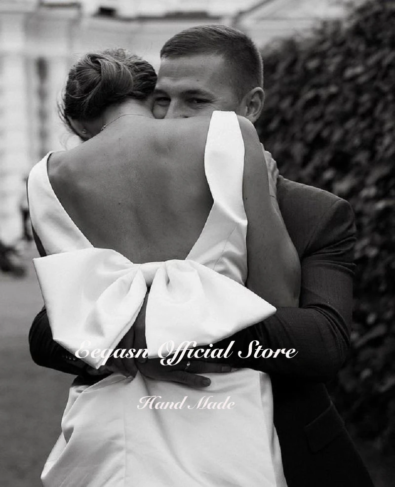Simple Short Wedding Dresses Satin V Neck Bride Dress Big Bow on Back Beach Country White Vestido De Novia Plus Size