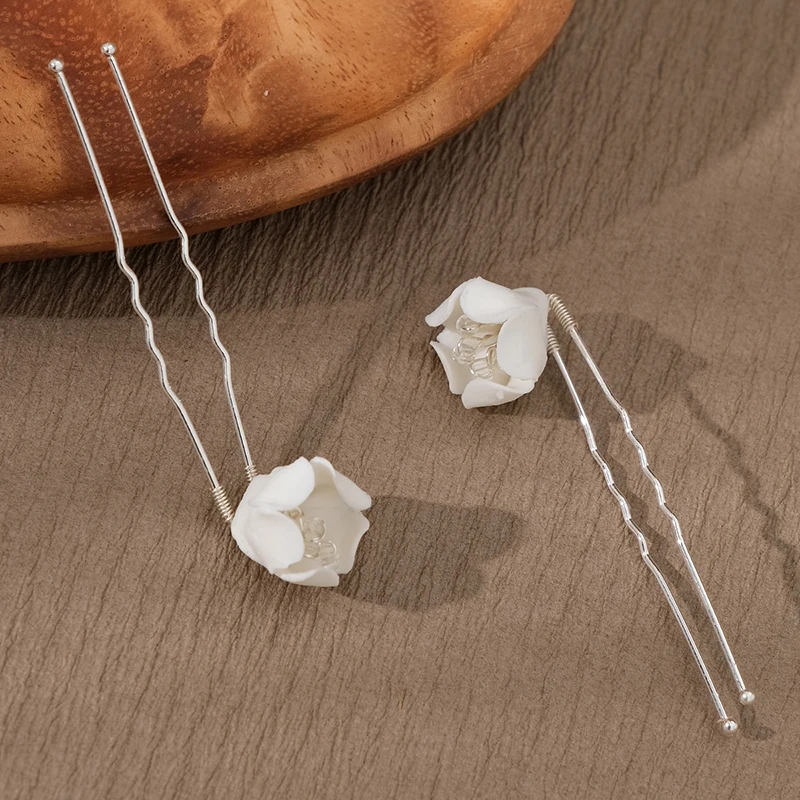 2PCS U-shaped Ceramic Flowers Hairpin Hair Accessories White Ceramic Flowers Updos Hair Pins for Bride Bridesmaids Flower Girls